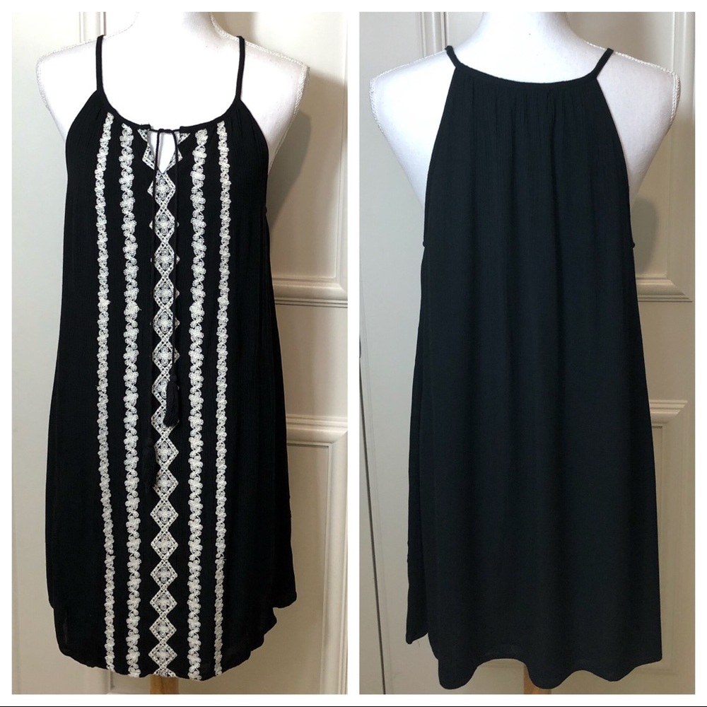 ROMEO+JULIET EMBROIDERED FRINGE BOHO DRESS